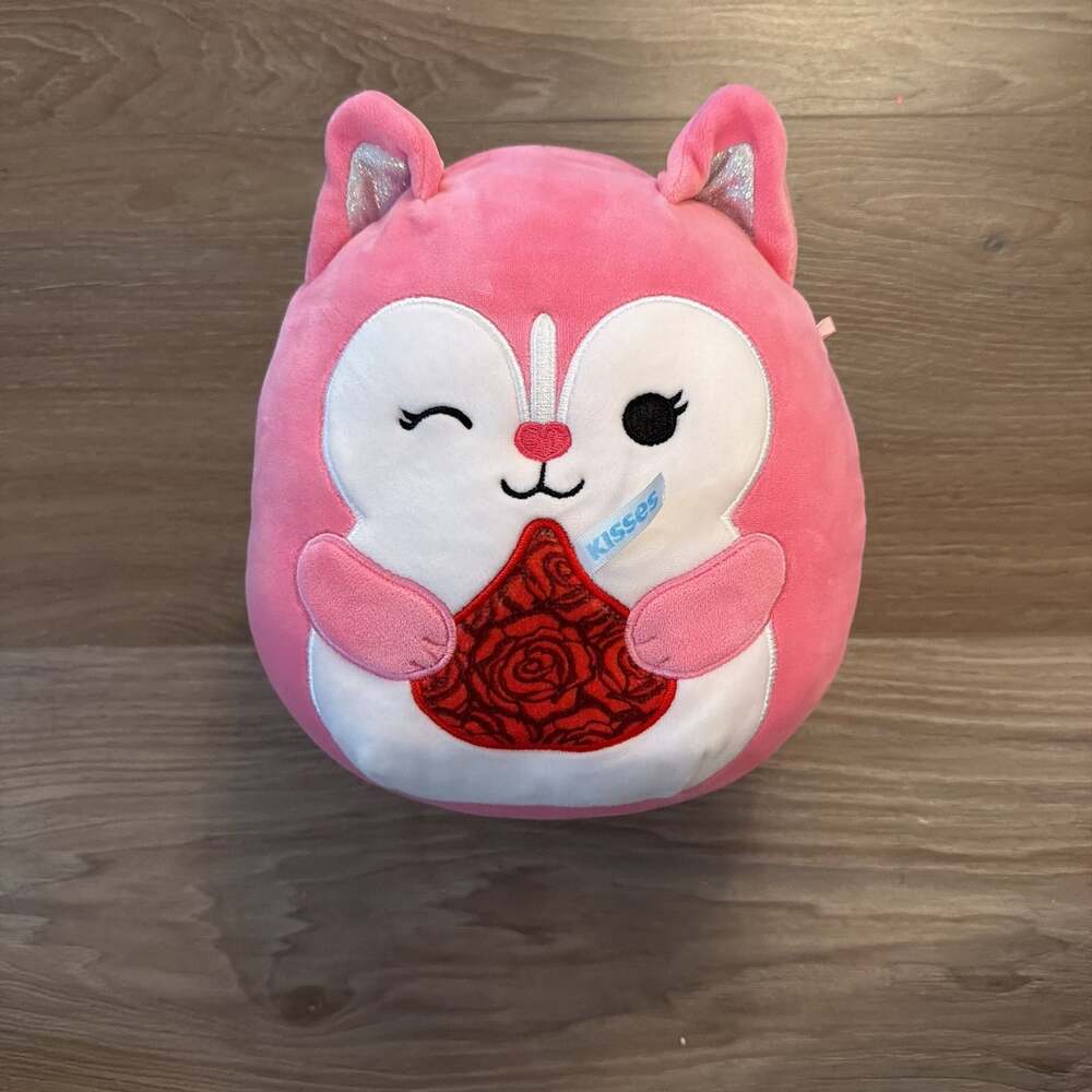 Valentines Squishmallows Varity the Husky Dog Hershey’s Kisses 5" Plush